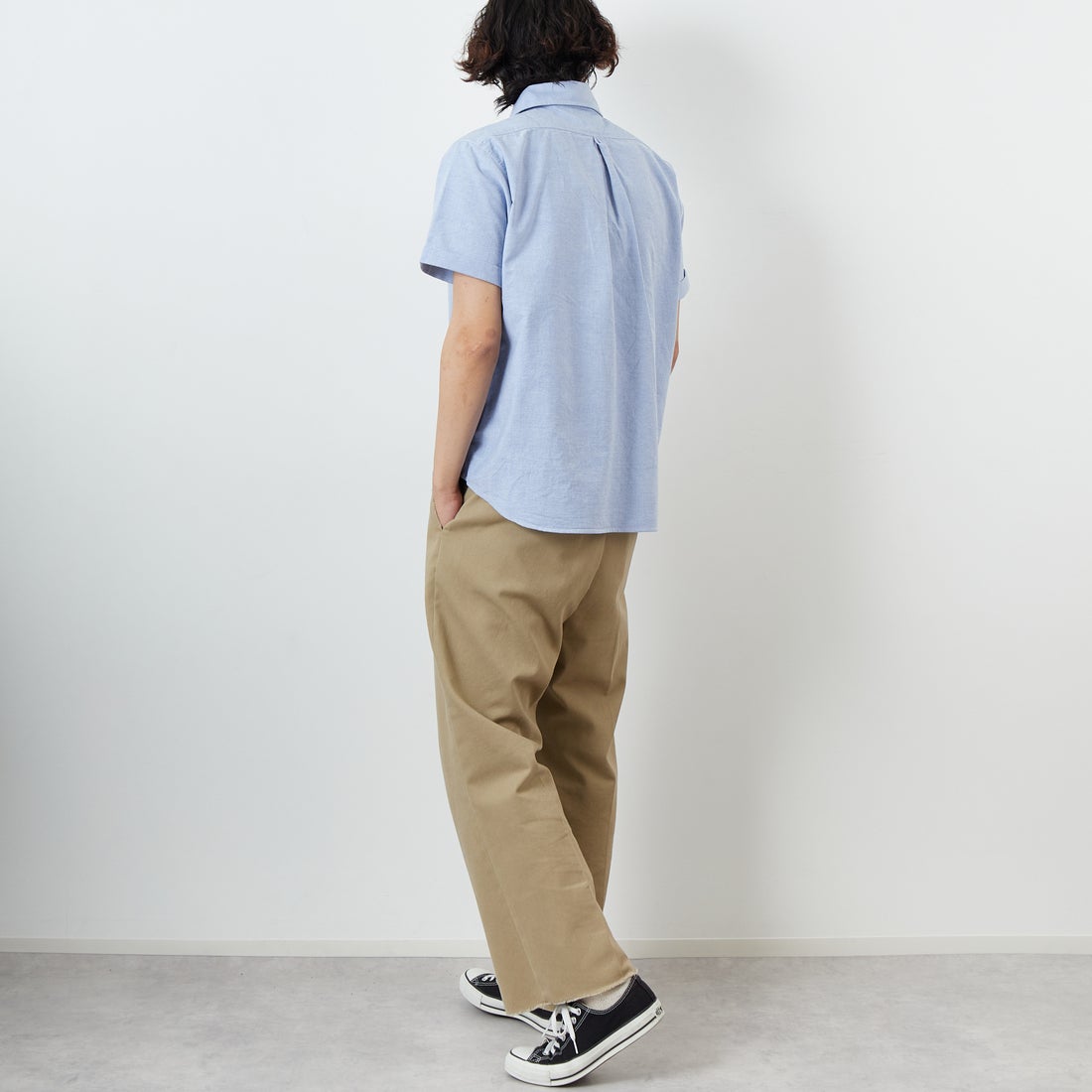 DANTON [ダントン] ラウンドカラー プルオーバーシャツ [DT-B0284SOX] BLUE &&モデル身長：179cm 着用サイズ：40&&