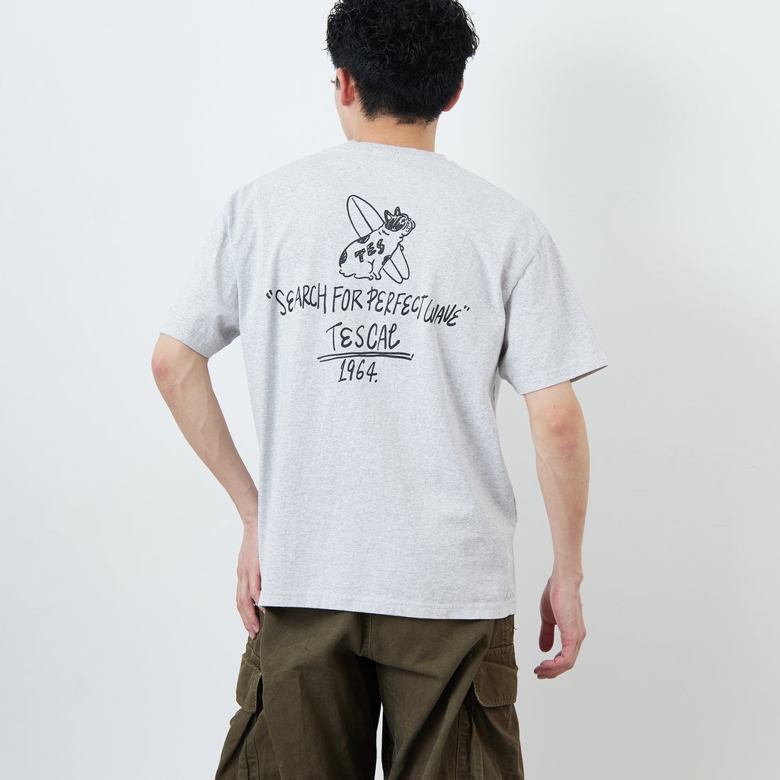 03 MIX GRA&&モデル身長：168cm 着用サイズ：L&&