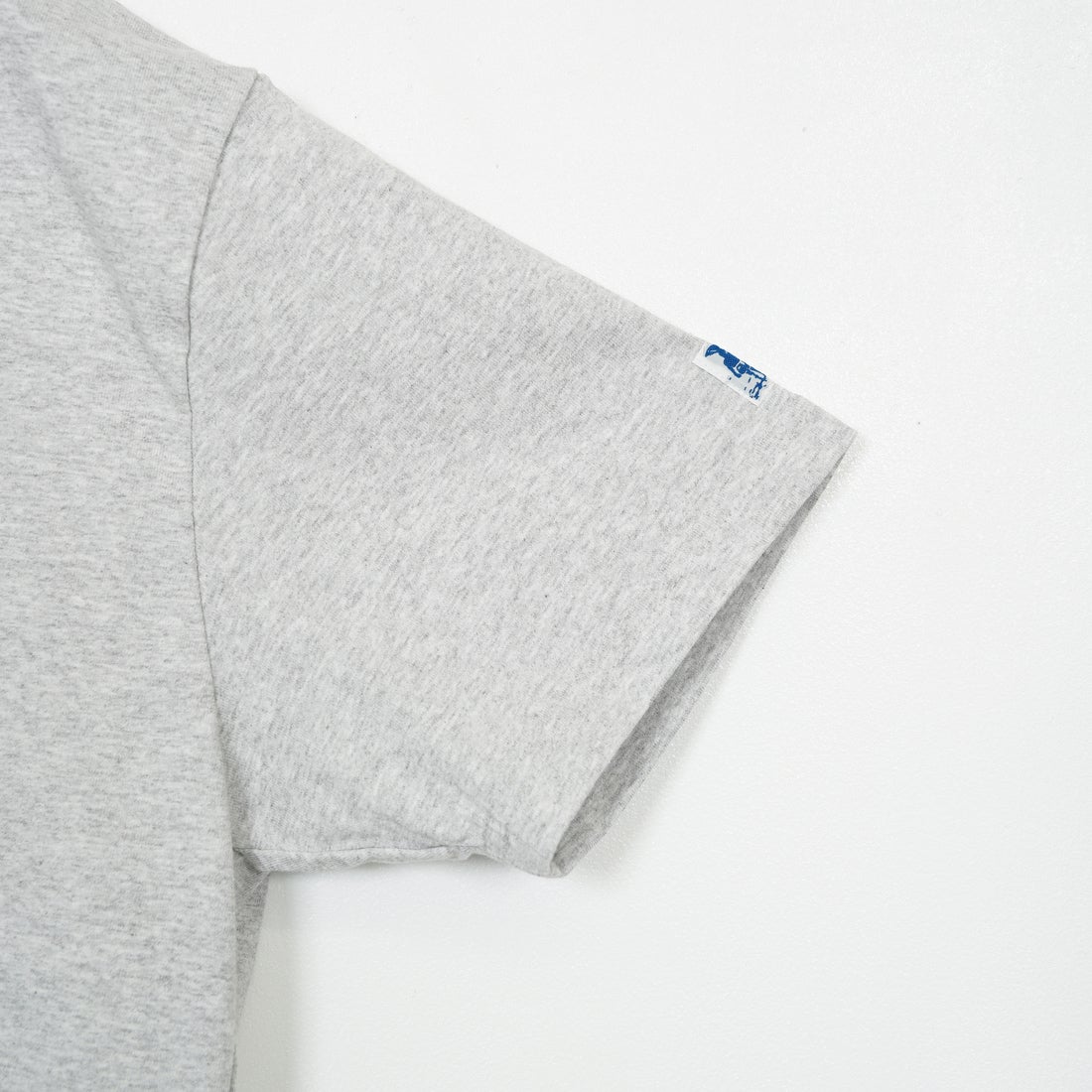 The Endless Summer [エンドレスサマー] 別注 手書き風ロゴ BUHIバックプリントTシャツ [FH-25574502-JF] 03 MIX GRA