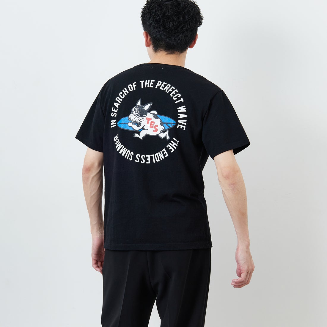 01 BLACK&&モデル身長：167cm 着用サイズ：M&&