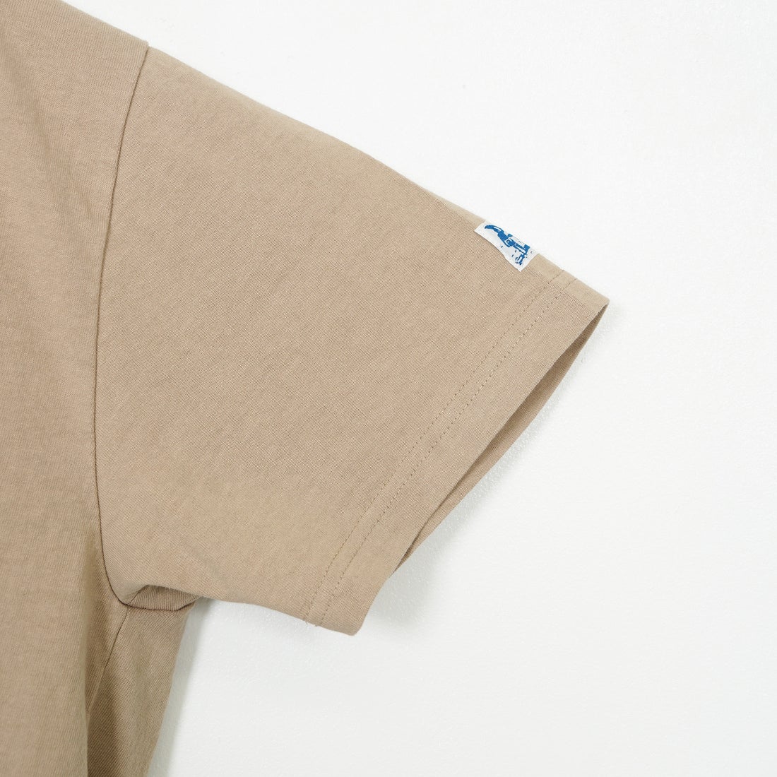 The Endless Summer [エンドレスサマー] 別注 サークルBUHIバックプリントTシャツ [FH-25574503-JF] 35 BEIGE