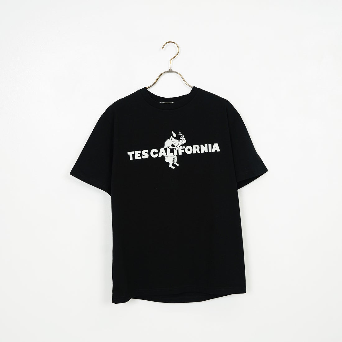 01 BLACK