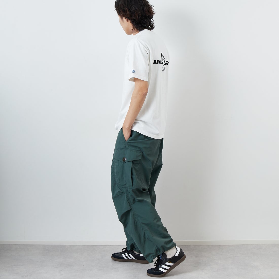 The Endless Summer [エンドレスサマー] 別注 TES CALフロッキーロゴプリントTシャツ [FH-25574504-JF] 07 WHITE &&モデル身長：179cm 着用サイズ：XL&&