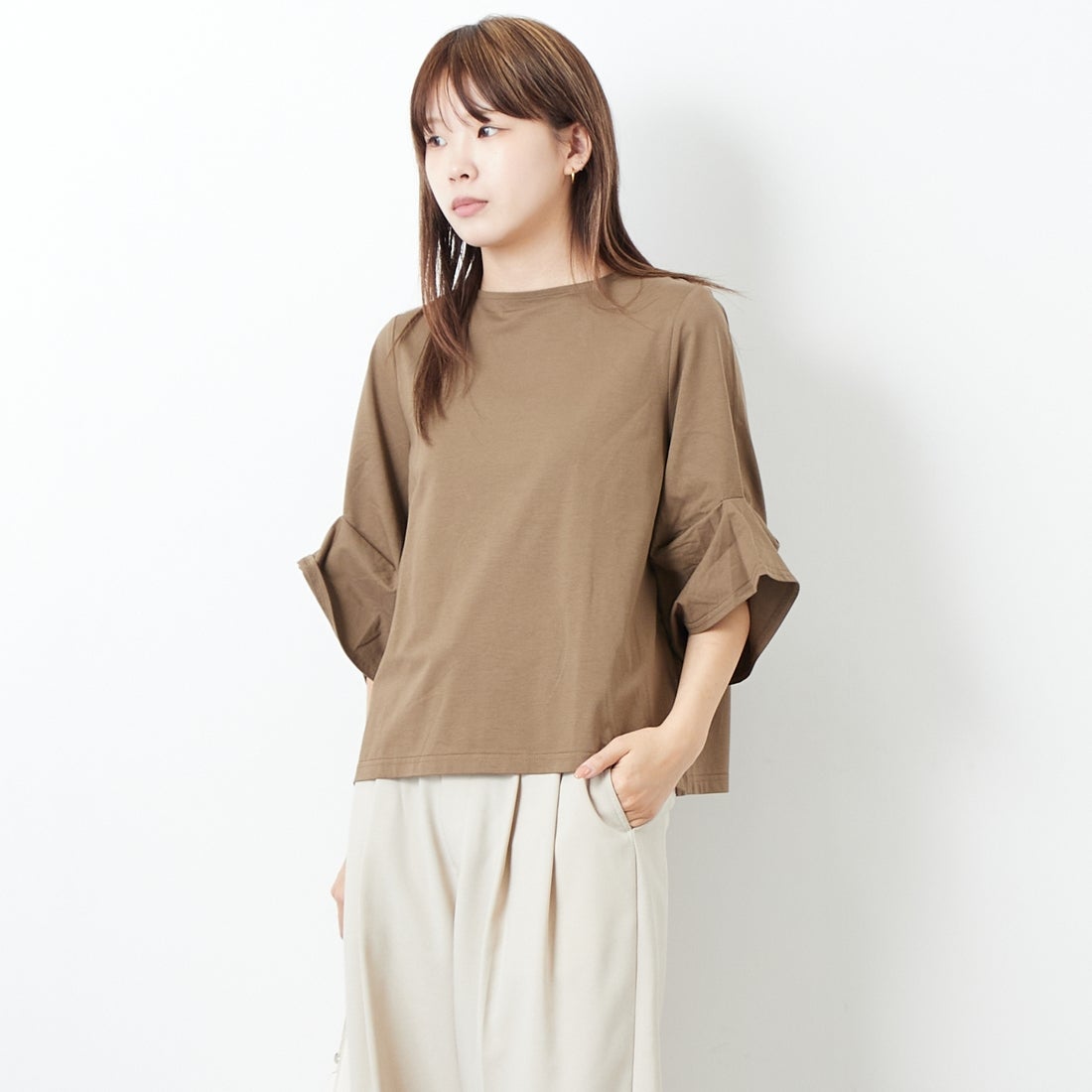 Jf Ready Made [ジェイエフレディメイド] 袖タック シルケットプルオーバー [3112133] 701 ﾌﾞﾗｳﾝ &&モデル身長：167cm 着用サイズ：F&&