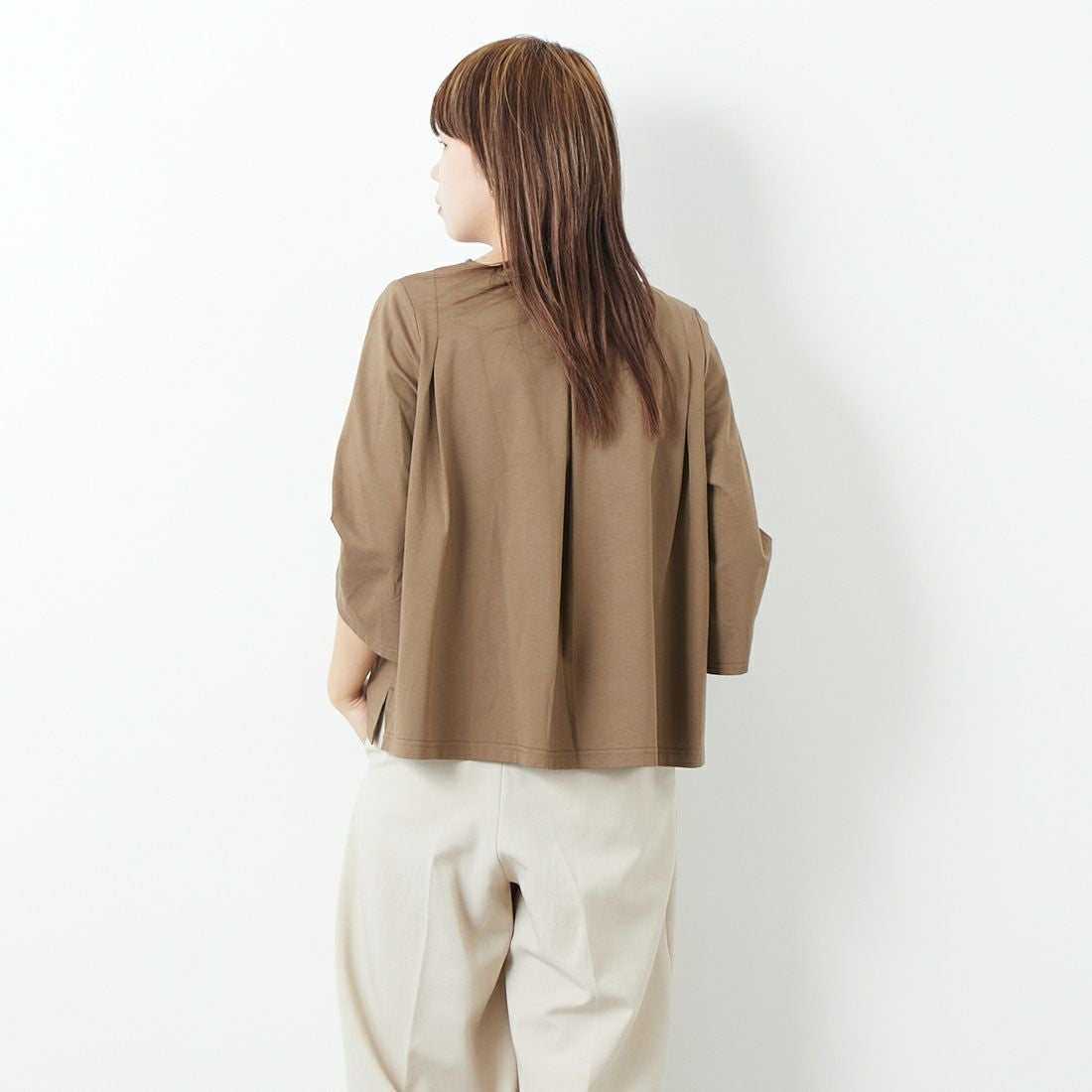 Jf Ready Made [ジェイエフレディメイド] 袖タック シルケットプルオーバー [3112133] 701 ﾌﾞﾗｳﾝ &&モデル身長：167cm 着用サイズ：F&&