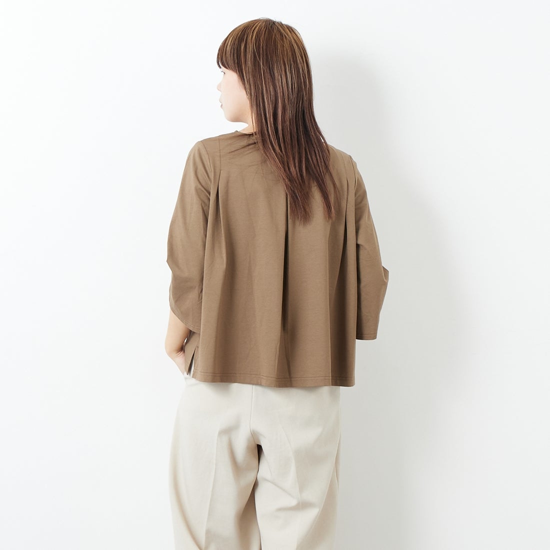 Jf Ready Made [ジェイエフレディメイド] 袖タック シルケットプルオーバー [3112133] 701 ﾌﾞﾗｳﾝ &&モデル身長：167cm 着用サイズ：F&&