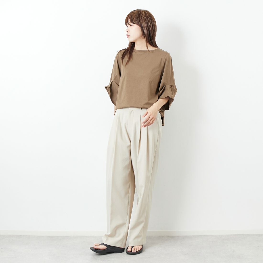 Jf Ready Made [ジェイエフレディメイド] 袖タック シルケットプルオーバー [3112133] 701 ﾌﾞﾗｳﾝ &&モデル身長：167cm 着用サイズ：F&&