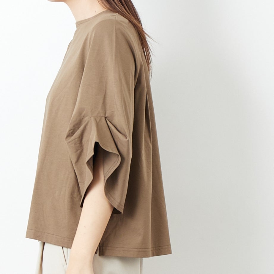 Jf Ready Made [ジェイエフレディメイド] 袖タック シルケットプルオーバー [3112133] 701 ﾌﾞﾗｳﾝ &&モデル身長：167cm 着用サイズ：F&&