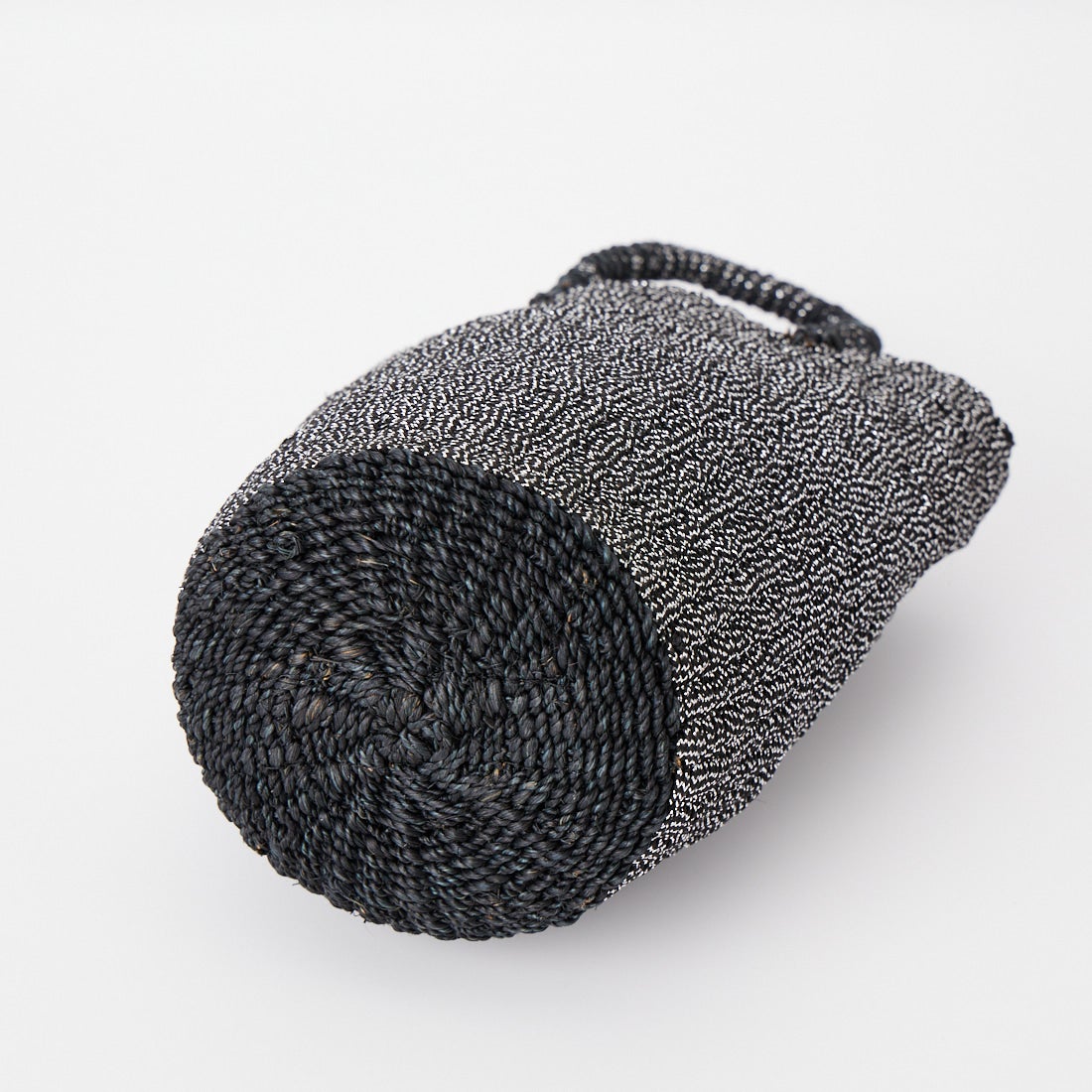 BAGMATI [バグマティ] アバカ/ポリエステル2WAYかごバッグ [BBK25-SS13] BLACK/SILV