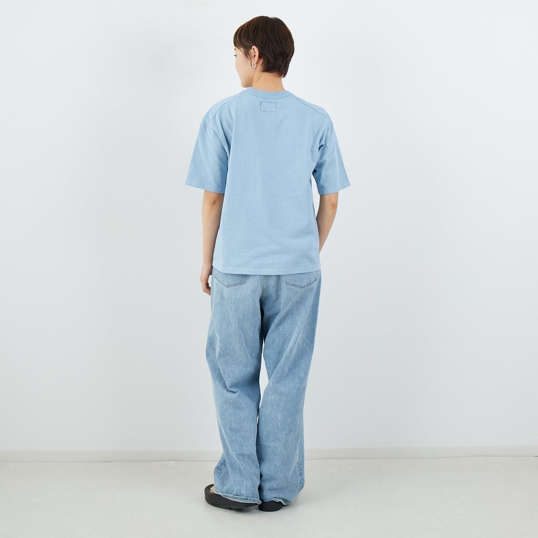 THE NORTH FACE PURPLE LABEL [ザ ノースフェイス パープルレーベル] 7オンス ポケットTシャツ [N25SI102] SX SX/OW &&モデル身長：160cm 着用サイズ：WS&&