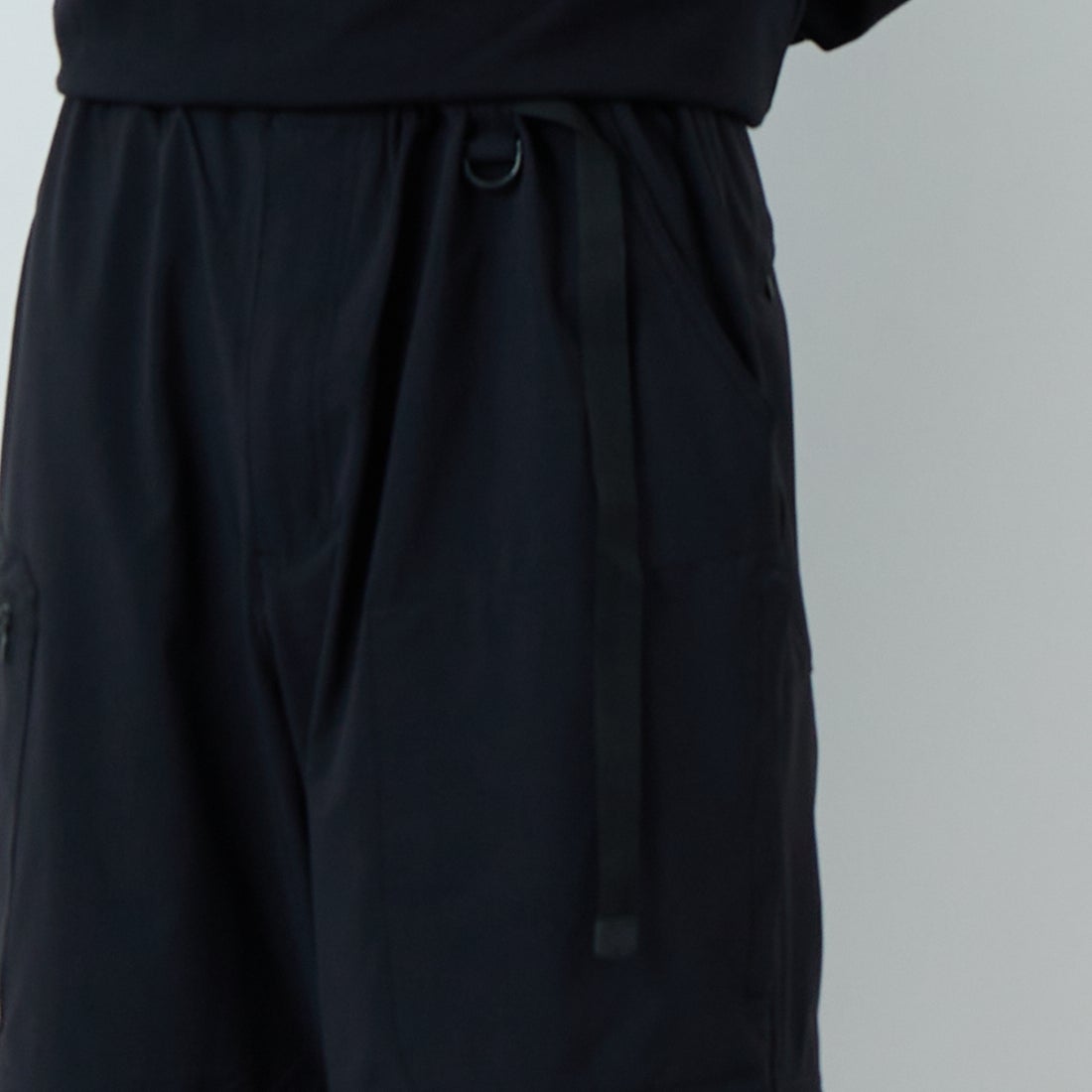 SEDAN ALL-PURPOSE [セダン オールパーパス] コンバーチブルパンツ [SD25S-PT05] BLACK &&モデル身長：179cm 着用サイズ：XL&&
