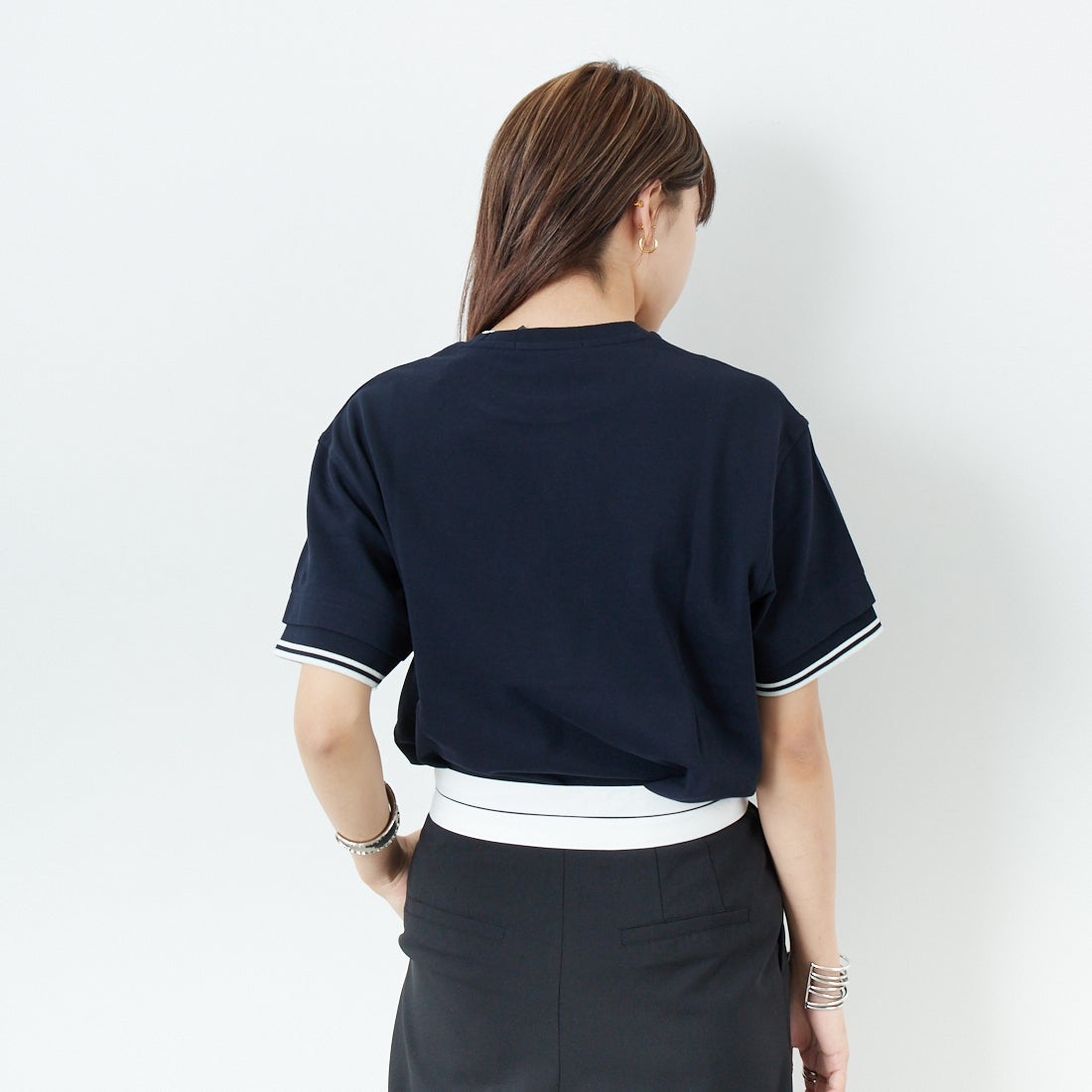 FRED PERRY [フレッドペリー] ティップライン ショートスリーブピケTシャツ [G9167] 608 NAVY &&モデル身長：167cm 着用サイズ：10&&
