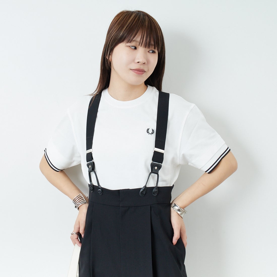 FRED PERRY [フレッドペリー] ティップライン ショートスリーブピケTシャツ [G9167] 129 SNOW W &&モデル身長：167cm 着用サイズ：10&&