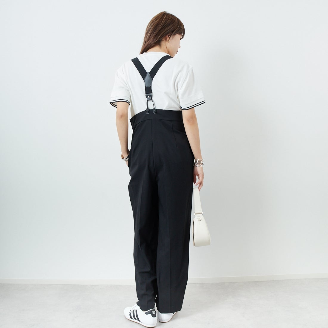 FRED PERRY [フレッドペリー] ティップライン ショートスリーブピケTシャツ [G9167] 129 SNOW W &&モデル身長：167cm 着用サイズ：10&&