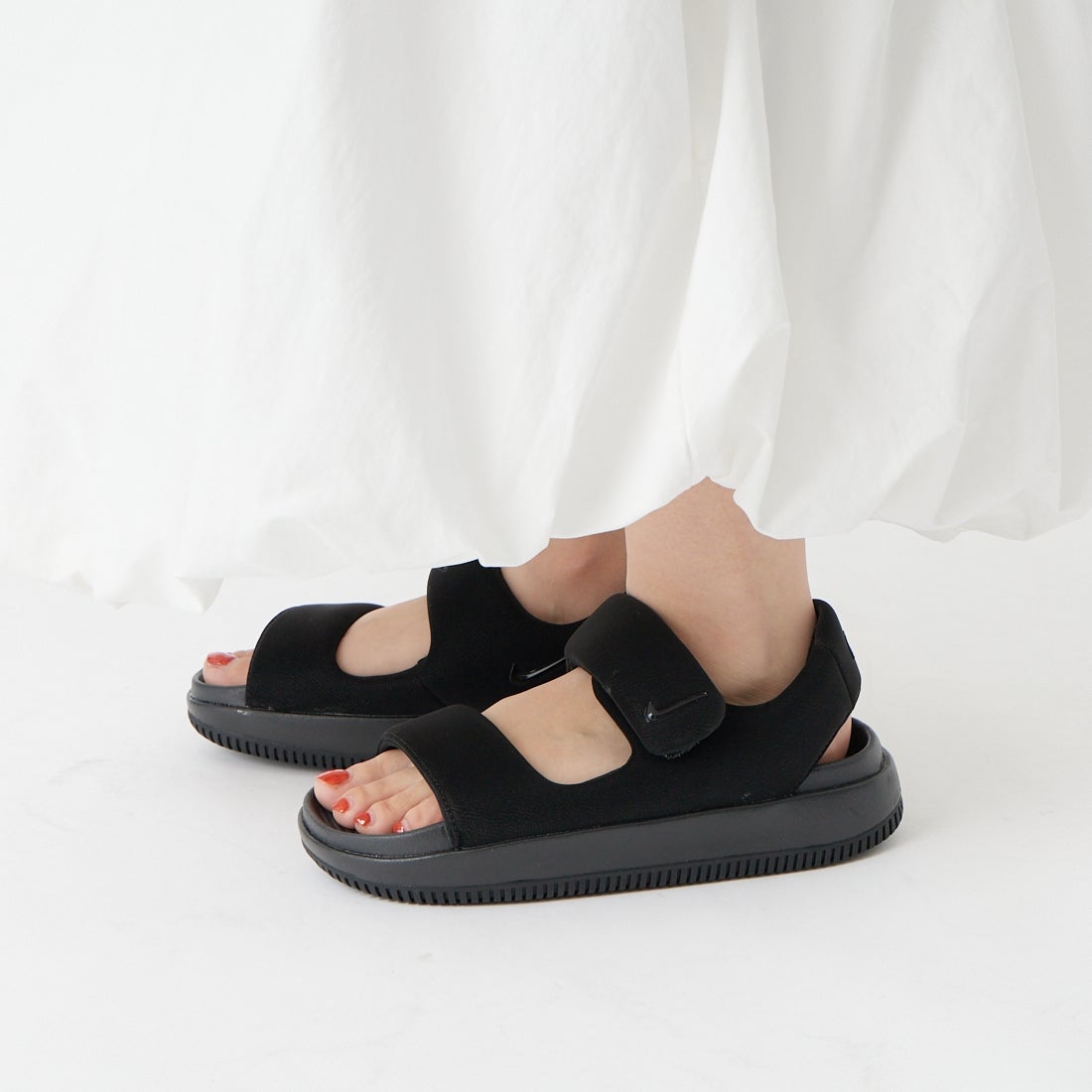 NIKE [ナイキ] ウィメンズ カームサンダル [FJ6043] 001 ﾌﾞﾗｯｸ