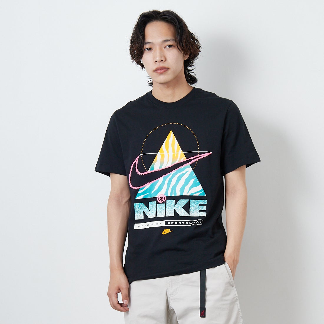 010 BLACK&&モデル身長：179cm 着用サイズ：M&&