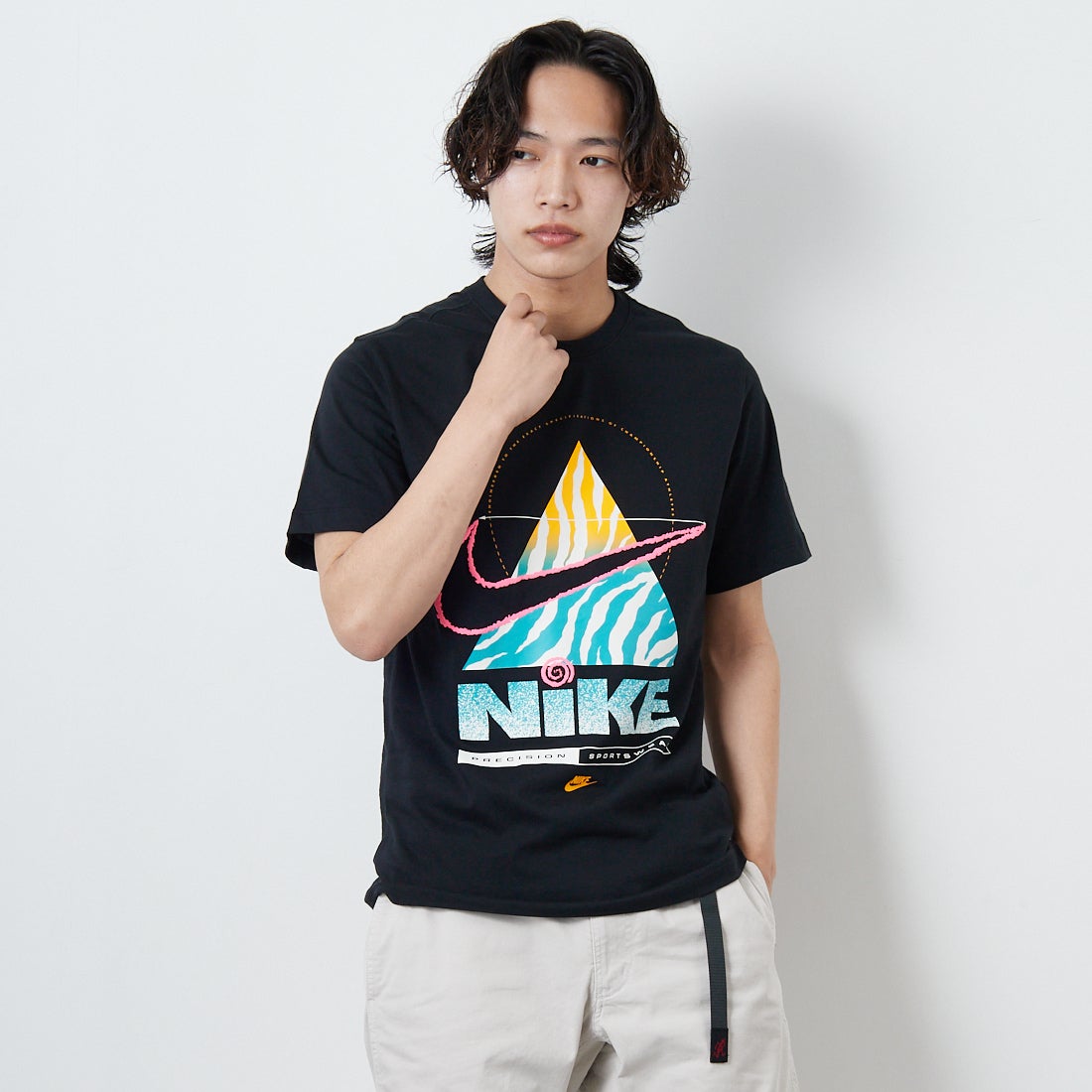 NIKE [ナイキ] BRANDRIFF スポーツウェアTシャツ [HV9150] 010 BLACK &&モデル身長：179cm 着用サイズ：M&&