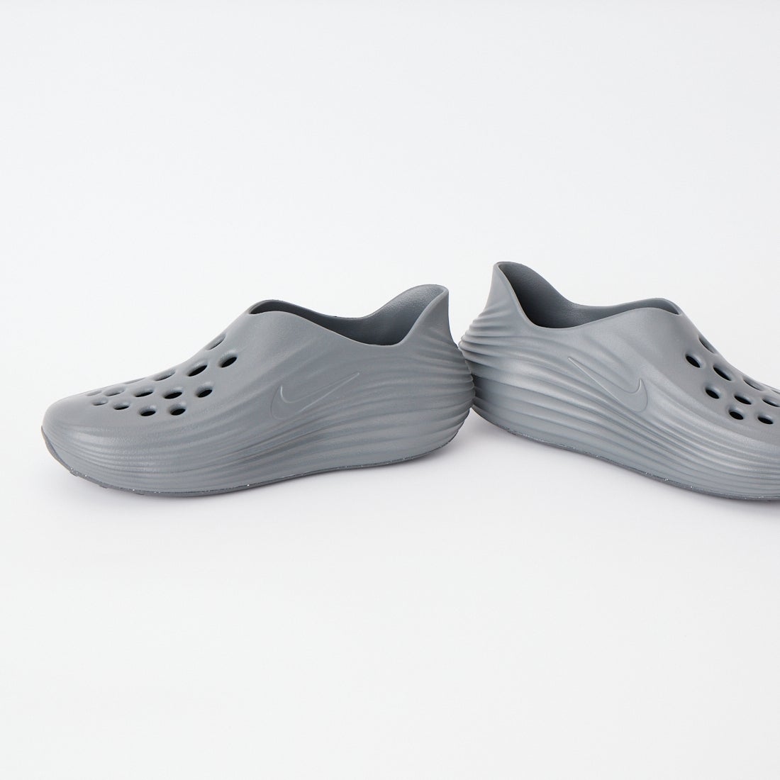 NIKE [ナイキ] ReactX リジュビネイト [HV5060] 002 ｽﾓｰｸｸﾞ