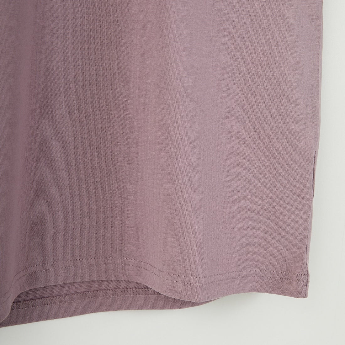 NIKE [ナイキ] プレミアム エッセンシャルTシャツ [IB7554] 204 TAUPE