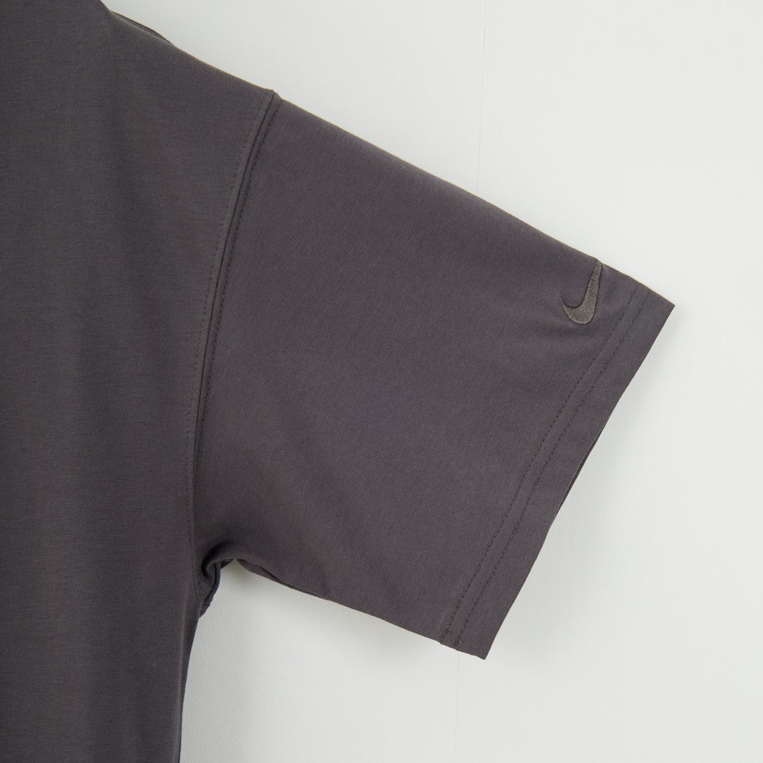 NIKE [ナイキ] スポーツウェアTシャツ [IB7556] 254 M.ASH