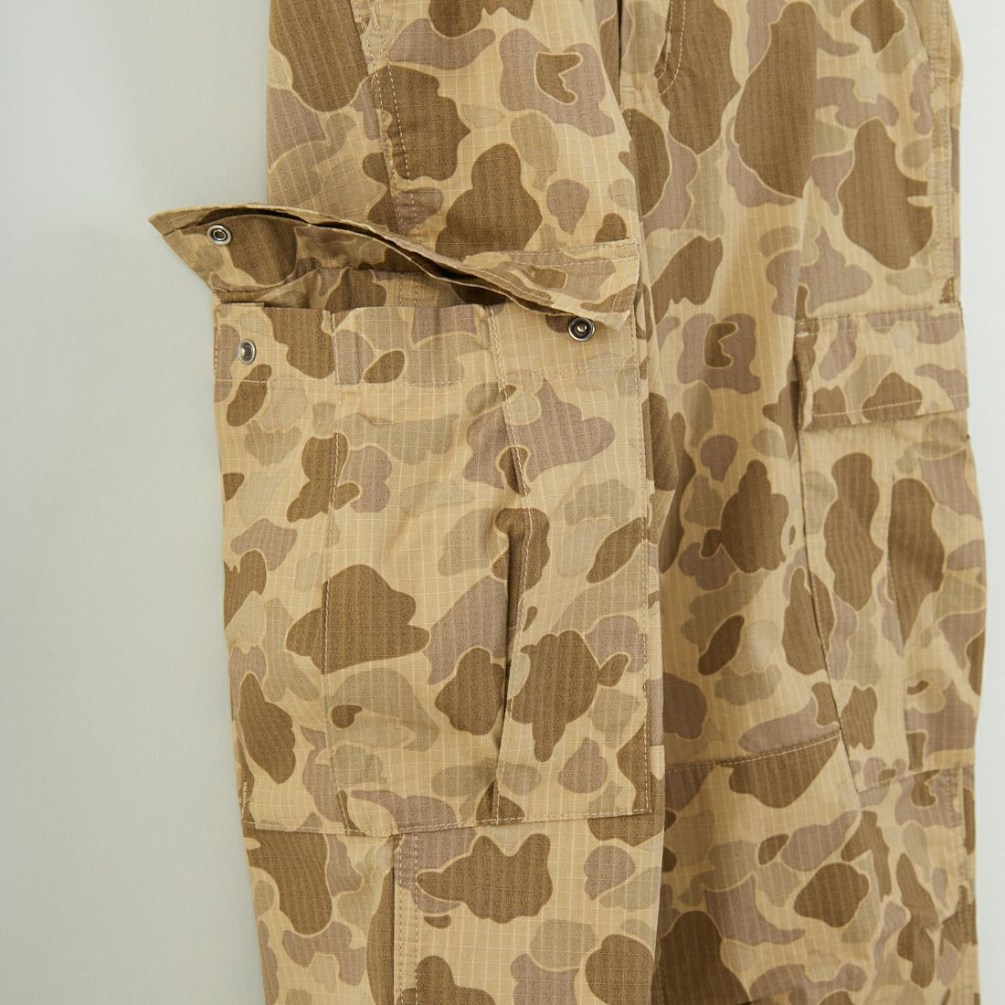 carhartt WIP [カーハートダブリューアイピー] レギュラーカーゴパンツ [I015875] CAMO DUCK