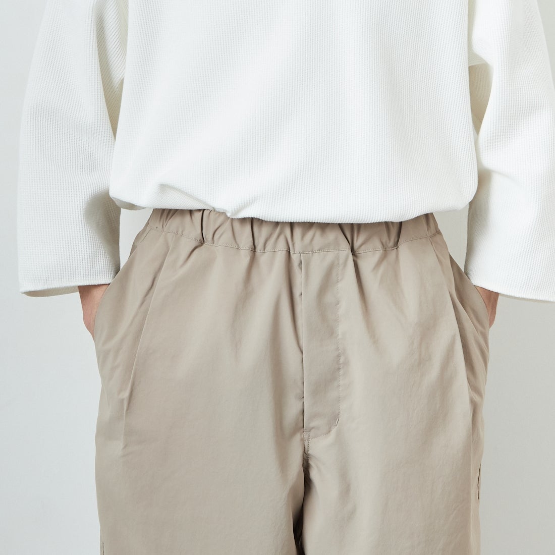 STILL BY HAND [スティルバイハンド] 別注 ドローコード付きワンタックパンツ [2501JF-EX03-JF] BEIGE