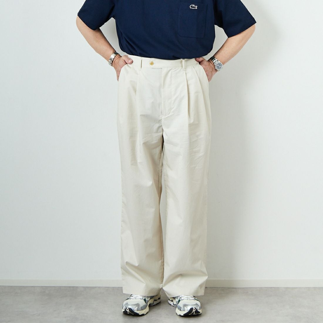 STILL BY HAND [スティルバイハンド] 別注 中太ストレートパンツ [2501JF-EX04-JF] ECRU&&モデル身長：174cm 着用サイズ：48&&