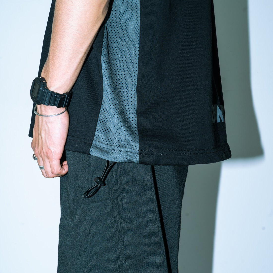 UMBRO [アンブロ] 別注 ワンポイントロゴ メッシュ切替Tシャツ [KBT101-NK-01-JF] BLACK