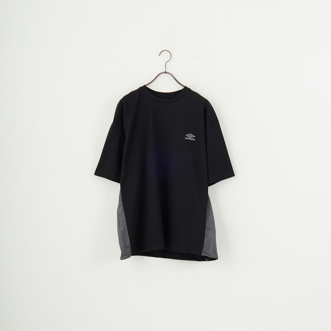 UMBRO [アンブロ] 別注 ワンポイントロゴ メッシュ切替Tシャツ [KBT101