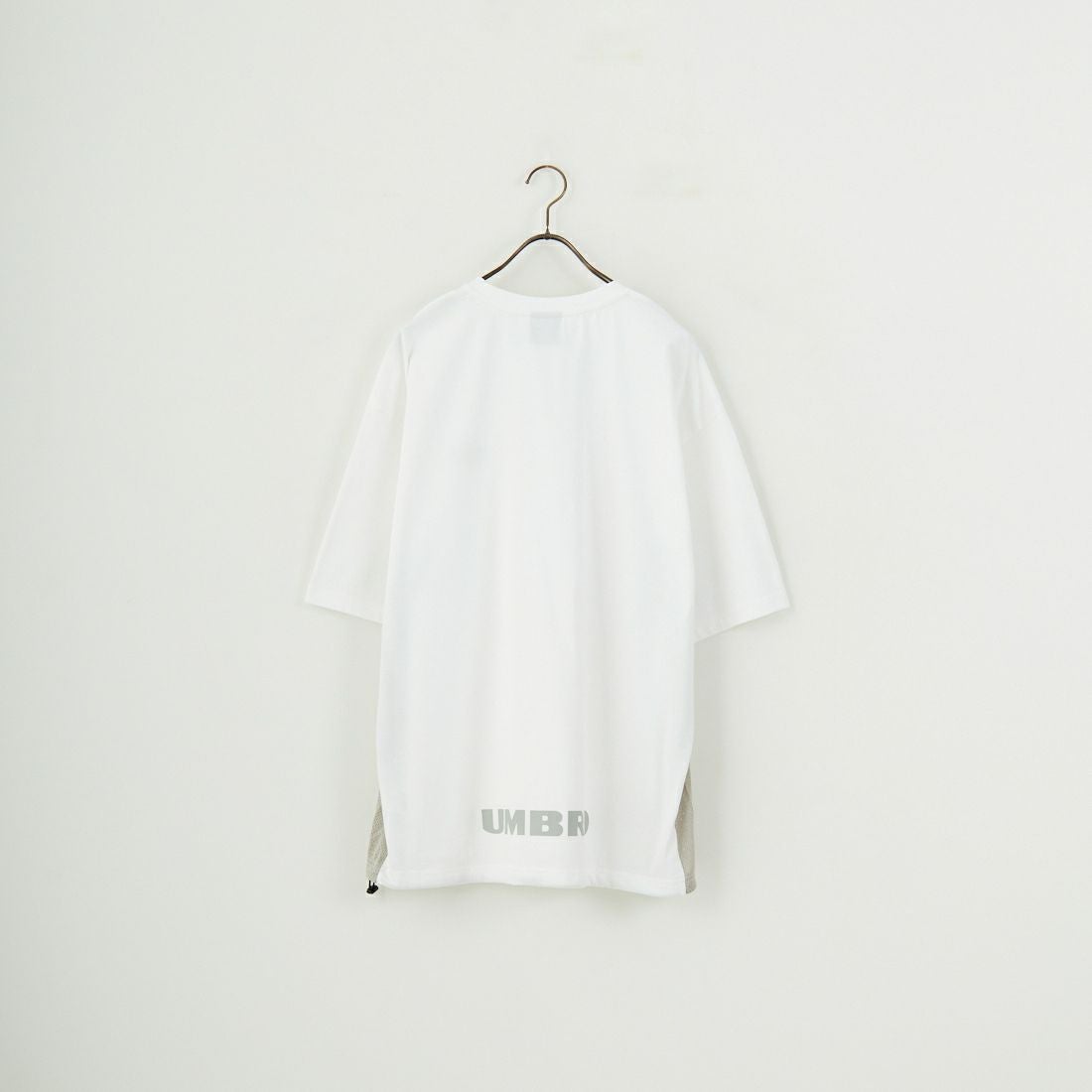 UMBRO [アンブロ] 別注 ワンポイントロゴ メッシュ切替Tシャツ [KBT101-NK-01-JF] WHITE