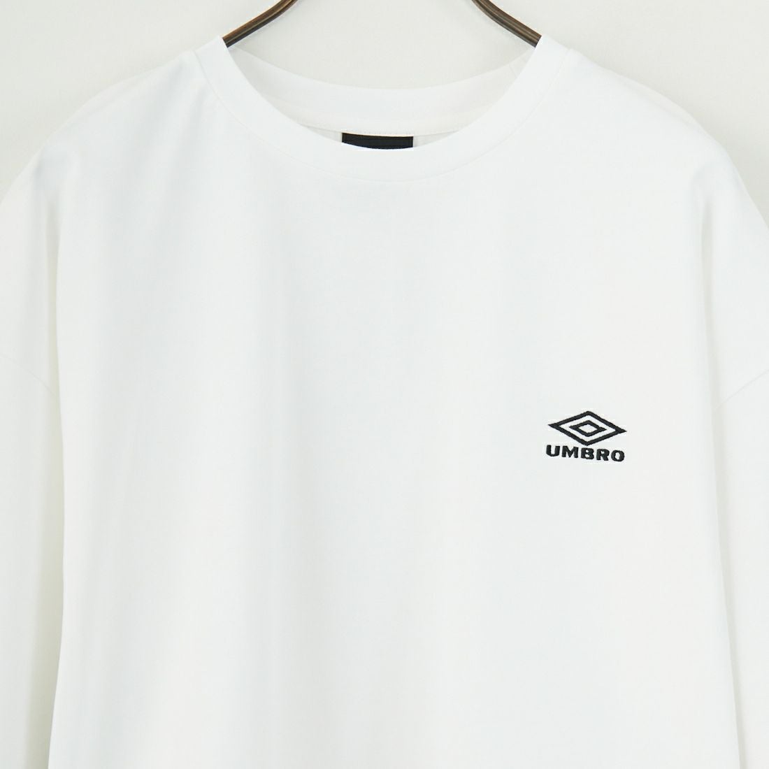 UMBRO [アンブロ] 別注 ワンポイントロゴ メッシュ切替Tシャツ [KBT101