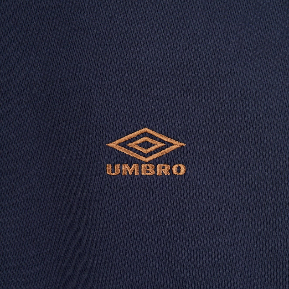 UMBRO [アンブロ] 別注 バックプリントTシャツ [KBT101-NK-03-JF] NAVY