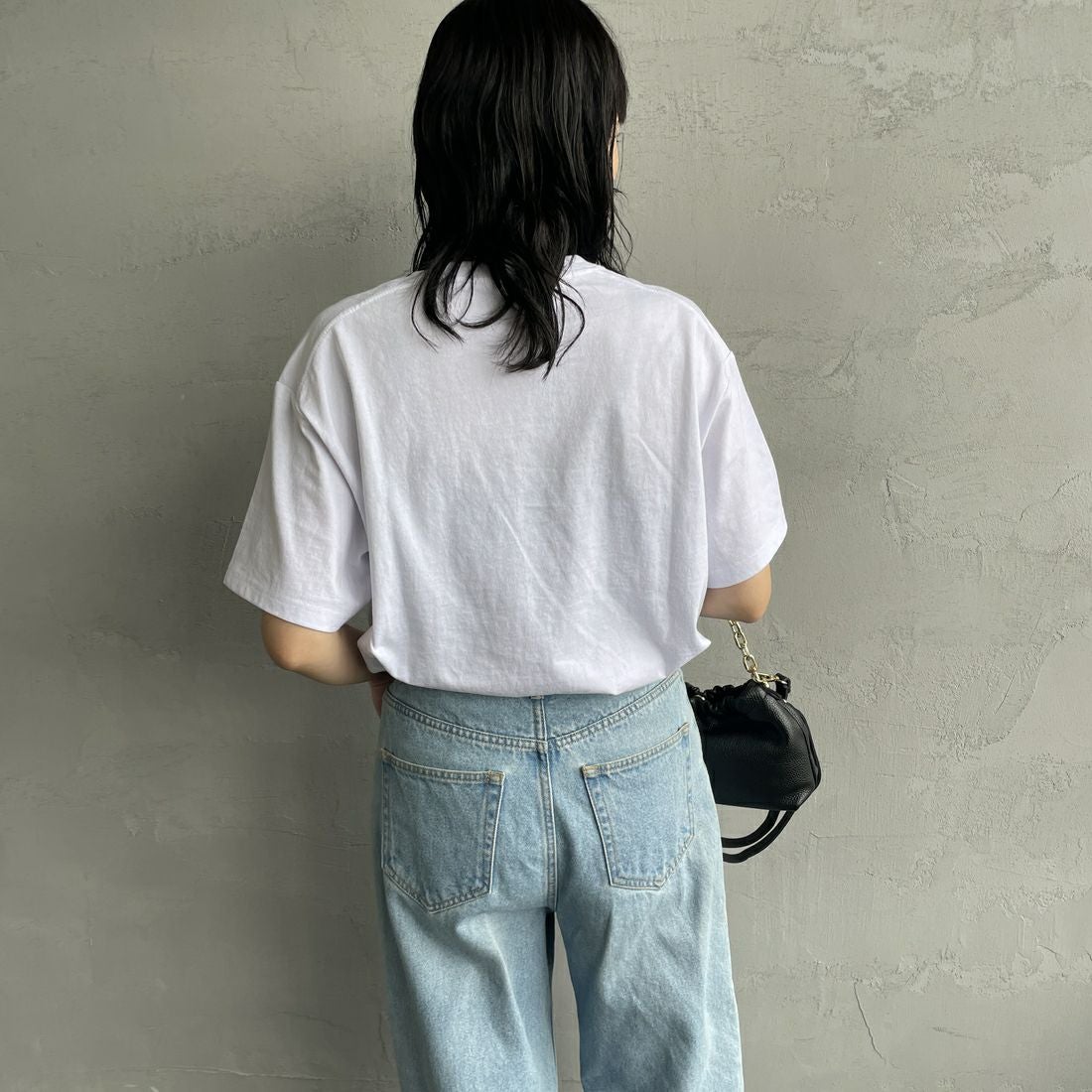 THE FOX [ザフォックス] 別注 ワンポイントロゴワッペン ポケットTシャツ [JFU25SS-11-JF] WHT &&モデル身長：160cm 着用サイズ：S&&