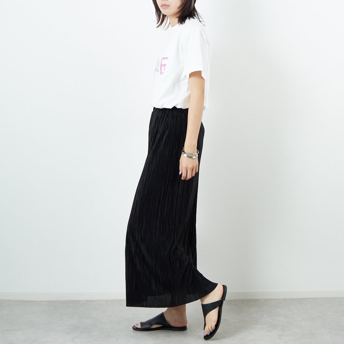 WORN FREE [ウォーン フリー] ブロンディTシャツ LAMF [WFR-VTG-000020] 01 WHITE &&モデル身長：167cm 着用サイズ：S&&