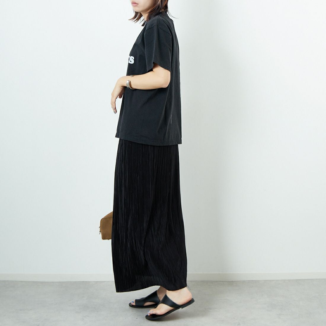 WORN FREE [ウォーン フリー] ブロンディTシャツ NO PICTURES [WFR-VTG-000013] 09 BLACK &&モデル身長：167cm 着用サイズ：S&&