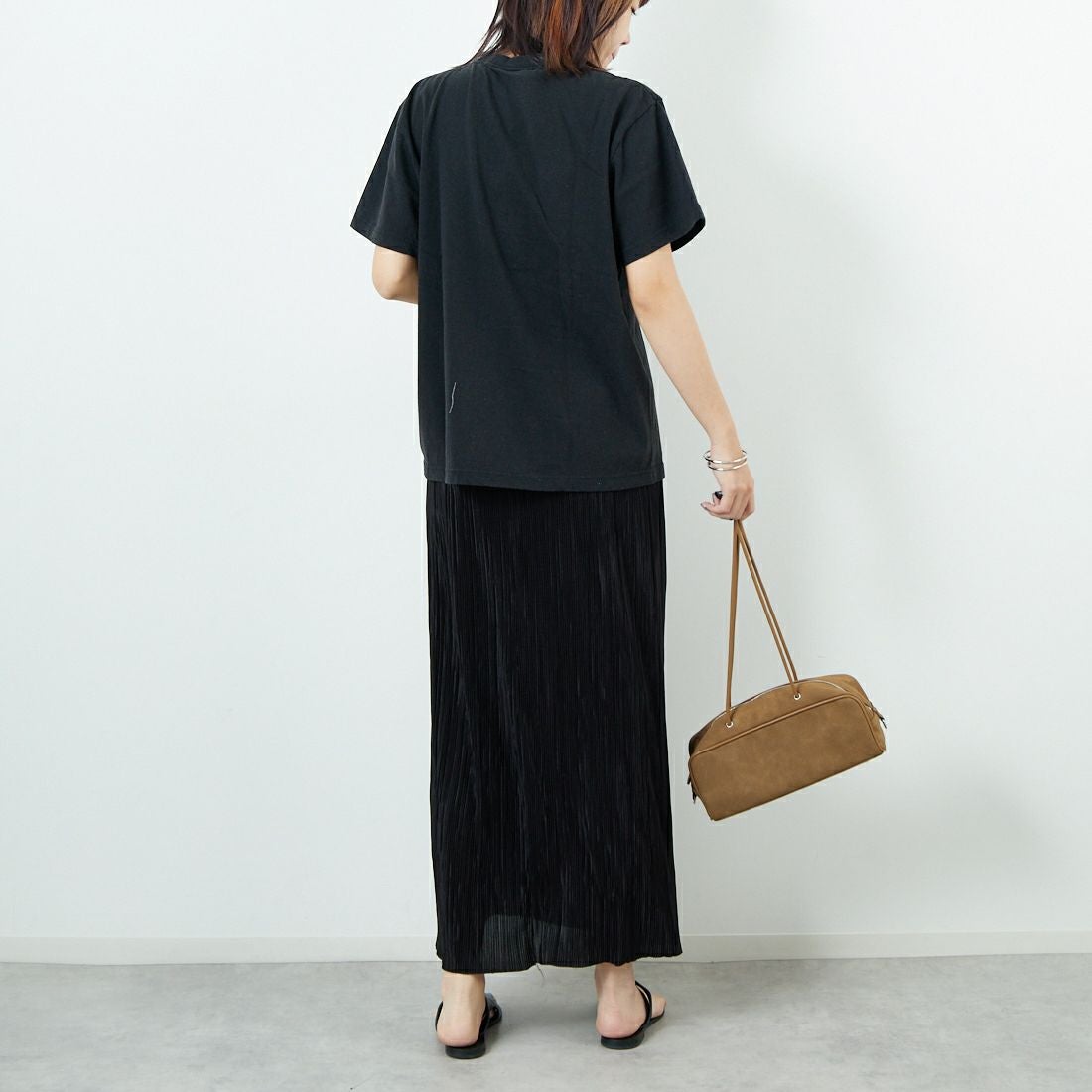 WORN FREE [ウォーン フリー] ブロンディTシャツ NO PICTURES [WFR-VTG-000013] 09 BLACK &&モデル身長：167cm 着用サイズ：S&&
