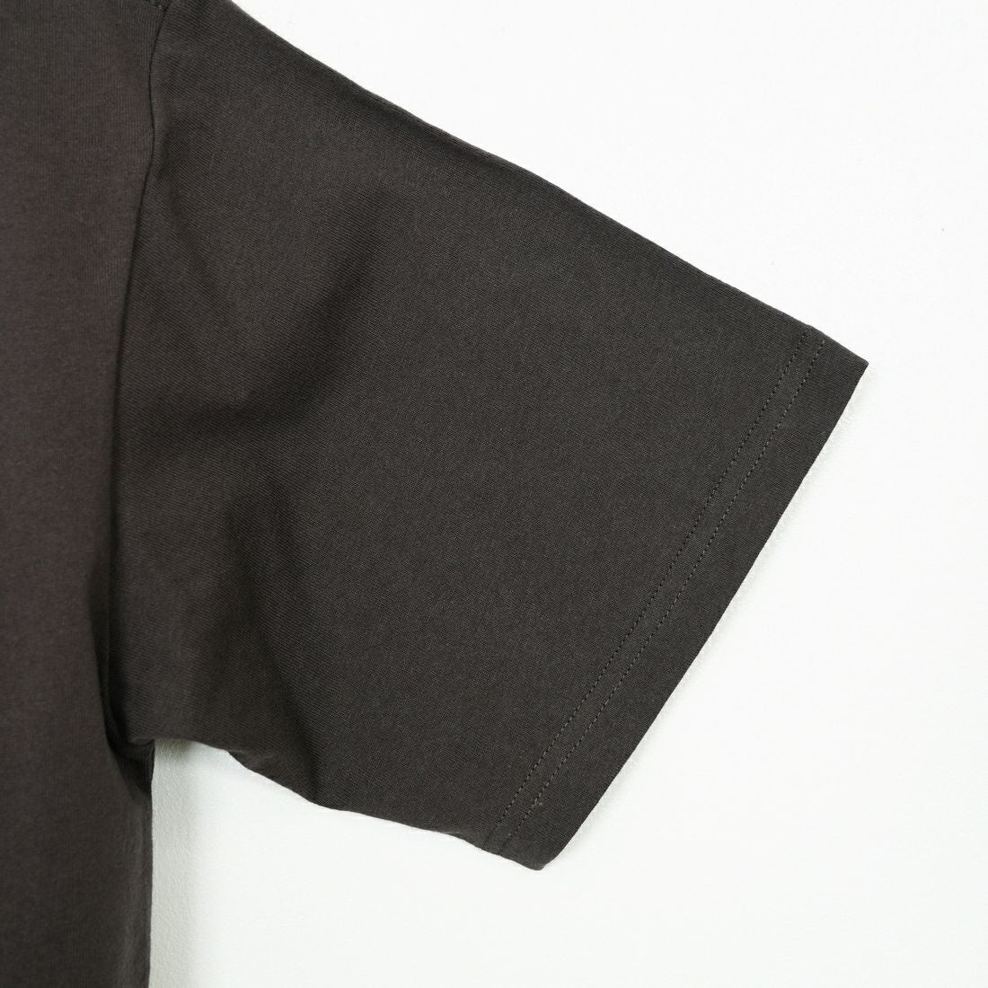 33Degrees [サーティスリーディグリーズ] 刺繍Tシャツ [TDR-252-019] 01 BLKﾄﾗ