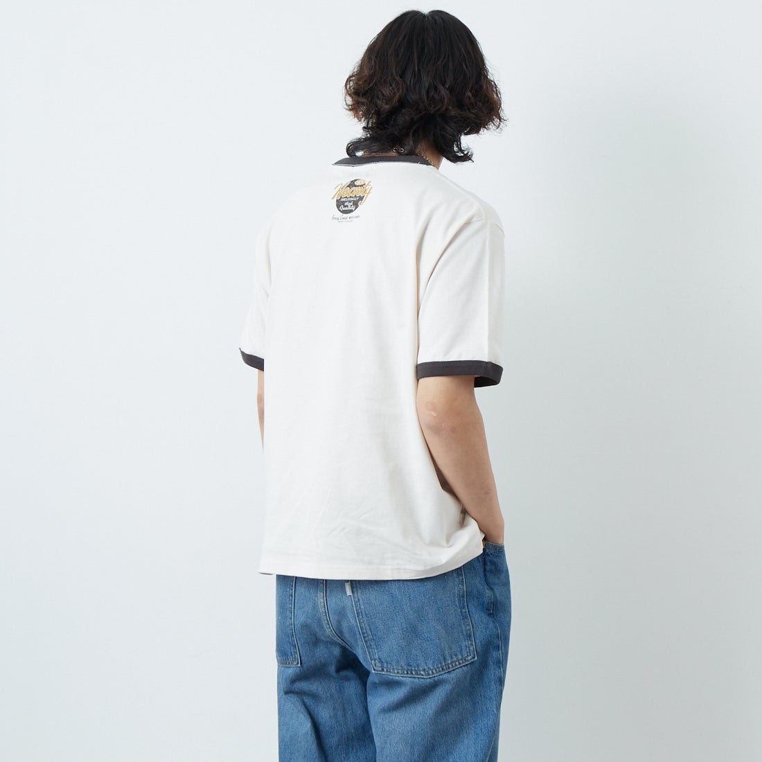 33Degrees [サーティスリーディグリーズ] 刺繍リンガーTシャツ [TDR-252-020] 80 CH BEER &&モデル身長：179cm 着用サイズ：M&&