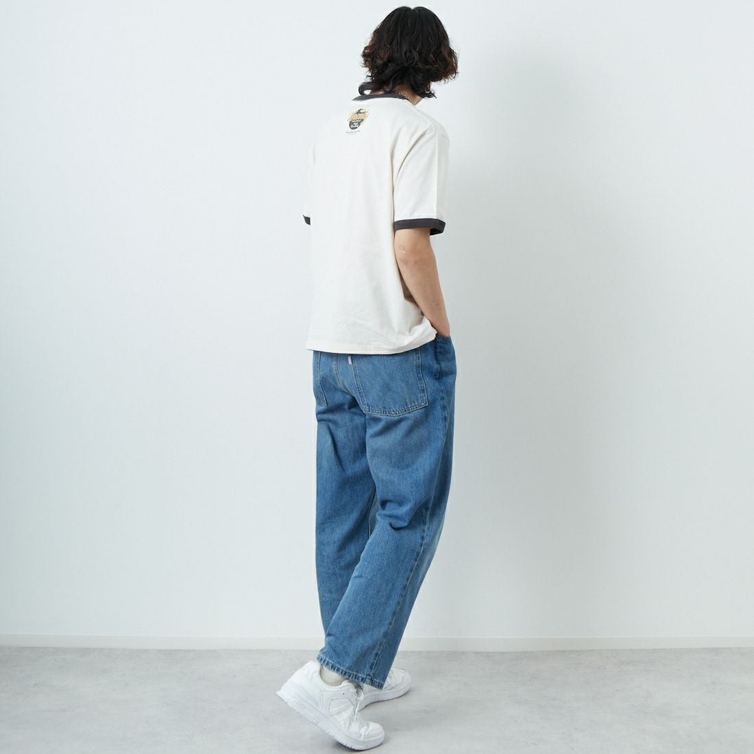 33Degrees [サーティスリーディグリーズ] 刺繍リンガーTシャツ [TDR-252-020] 80 CH BEER &&モデル身長：179cm 着用サイズ：M&&