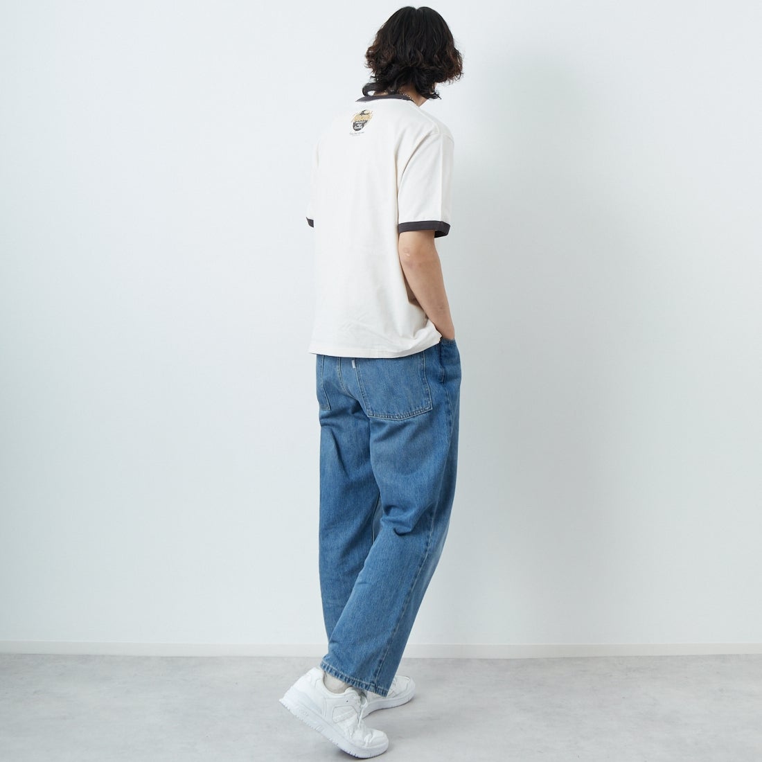 33Degrees [サーティスリーディグリーズ] 刺繍リンガーTシャツ [TDR-252-020] 80 CH BEER &&モデル身長：179cm 着用サイズ：M&&