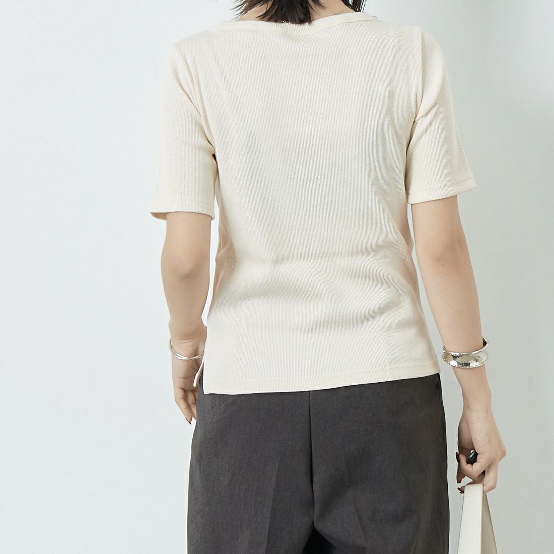 Jeans Factory Clothes [ジーンズファクトリークローズ] ミックスラメ テレコTシャツ [21255055] 031 ｵﾌ &&モデル身長：167cm 着用サイズ：38&&