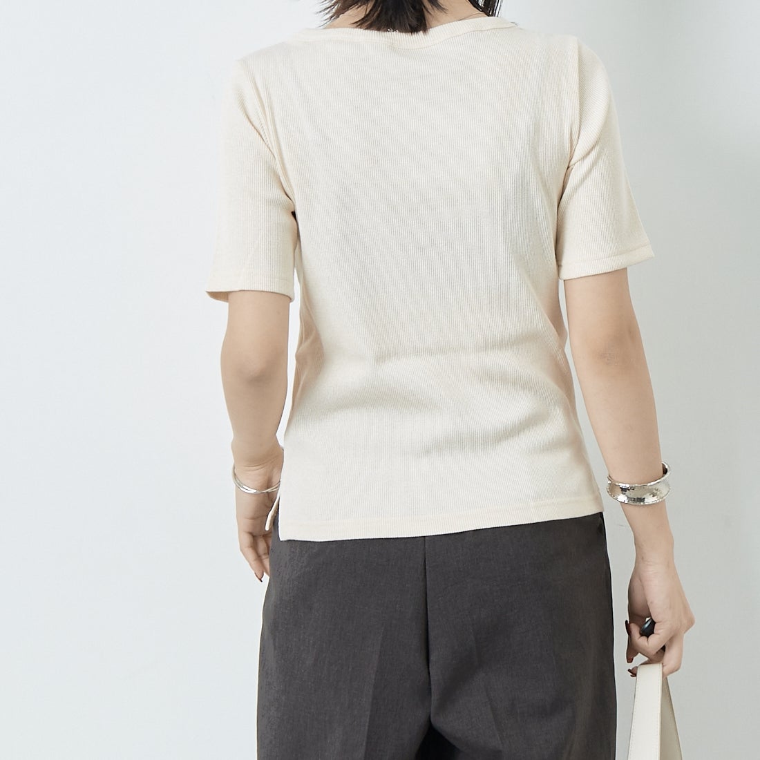 Jeans Factory Clothes [ジーンズファクトリークローズ] ミックスラメ テレコTシャツ [21255055] 031 ｵﾌ &&モデル身長：167cm 着用サイズ：38&&