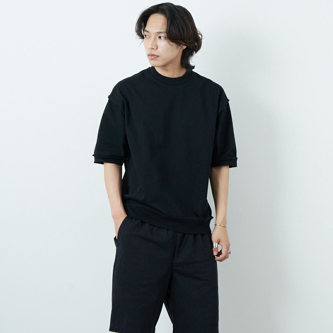 700 BLACK&&モデル身長：179cm 着用サイズ：1&&