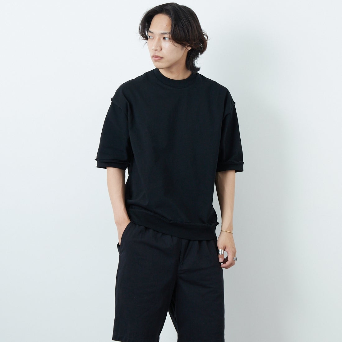 700 BLACK&&モデル身長：179cm 着用サイズ：1&&