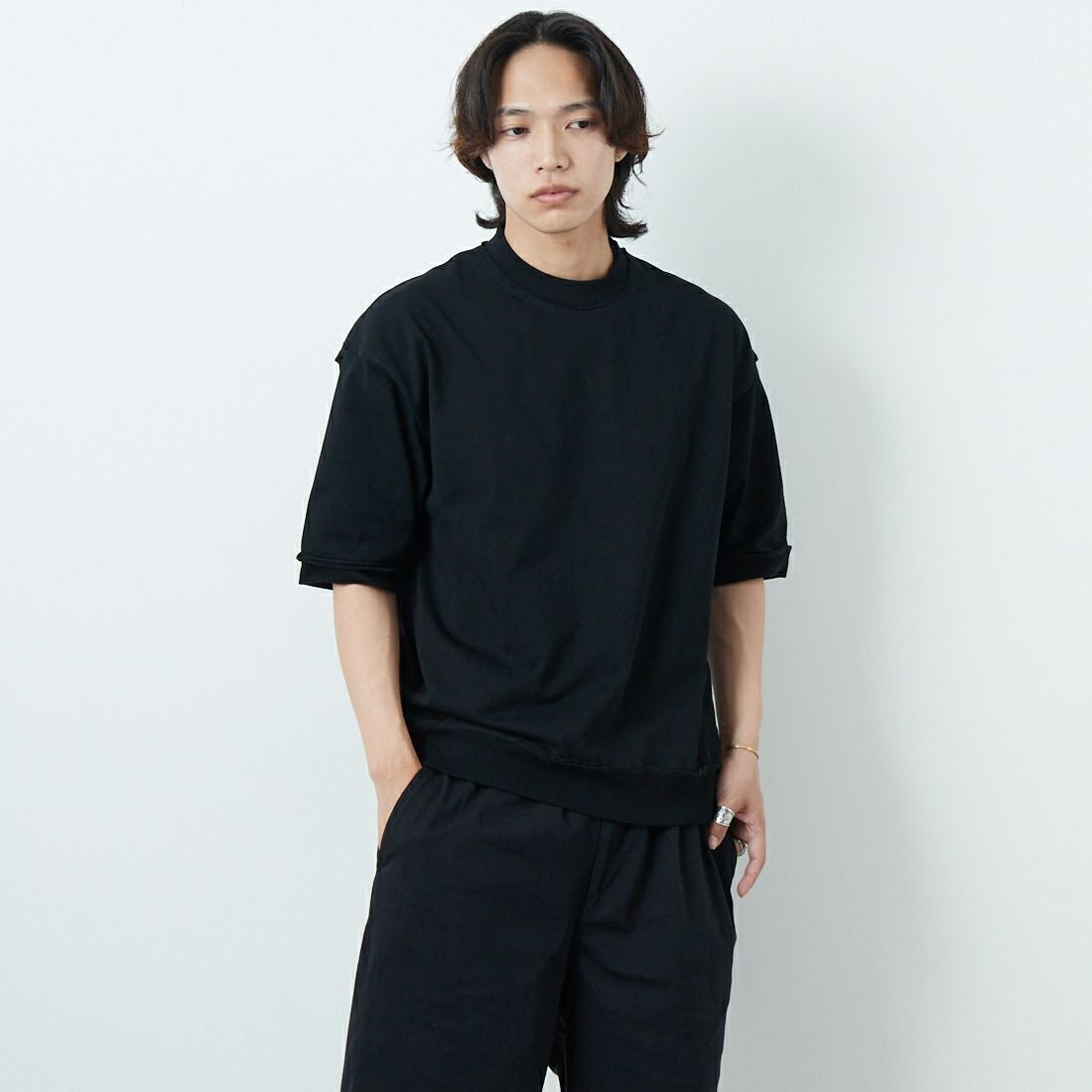 SLICK [スリック] ヘビーウェイトカットオフTシャツ [5230122] 700 BLACK &&モデル身長：179cm 着用サイズ：1&&