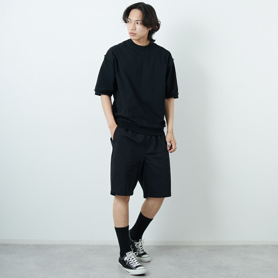 SLICK [スリック] ヘビーウェイトカットオフTシャツ [5230122] 700 BLACK &&モデル身長：179cm 着用サイズ：1&&