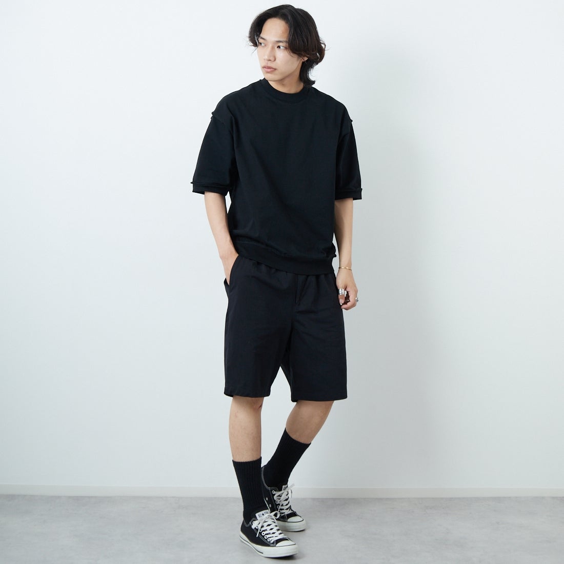 SLICK [スリック] ヘビーウェイトカットオフTシャツ [5230122] 700 BLACK &&モデル身長：179cm 着用サイズ：1&&