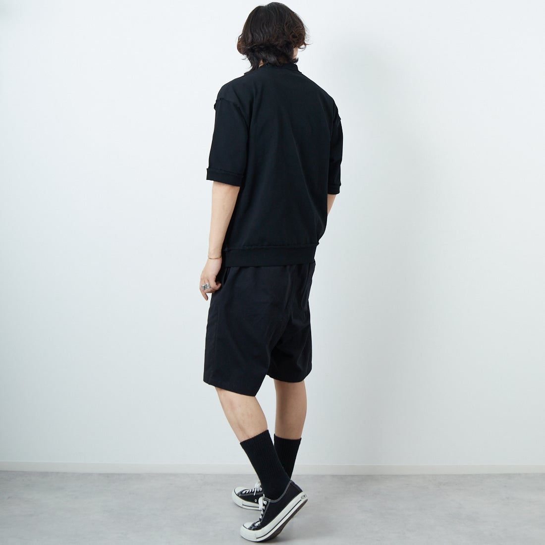 SLICK [スリック] ヘビーウェイトカットオフTシャツ [5230122] 700 BLACK &&モデル身長：179cm 着用サイズ：1&&