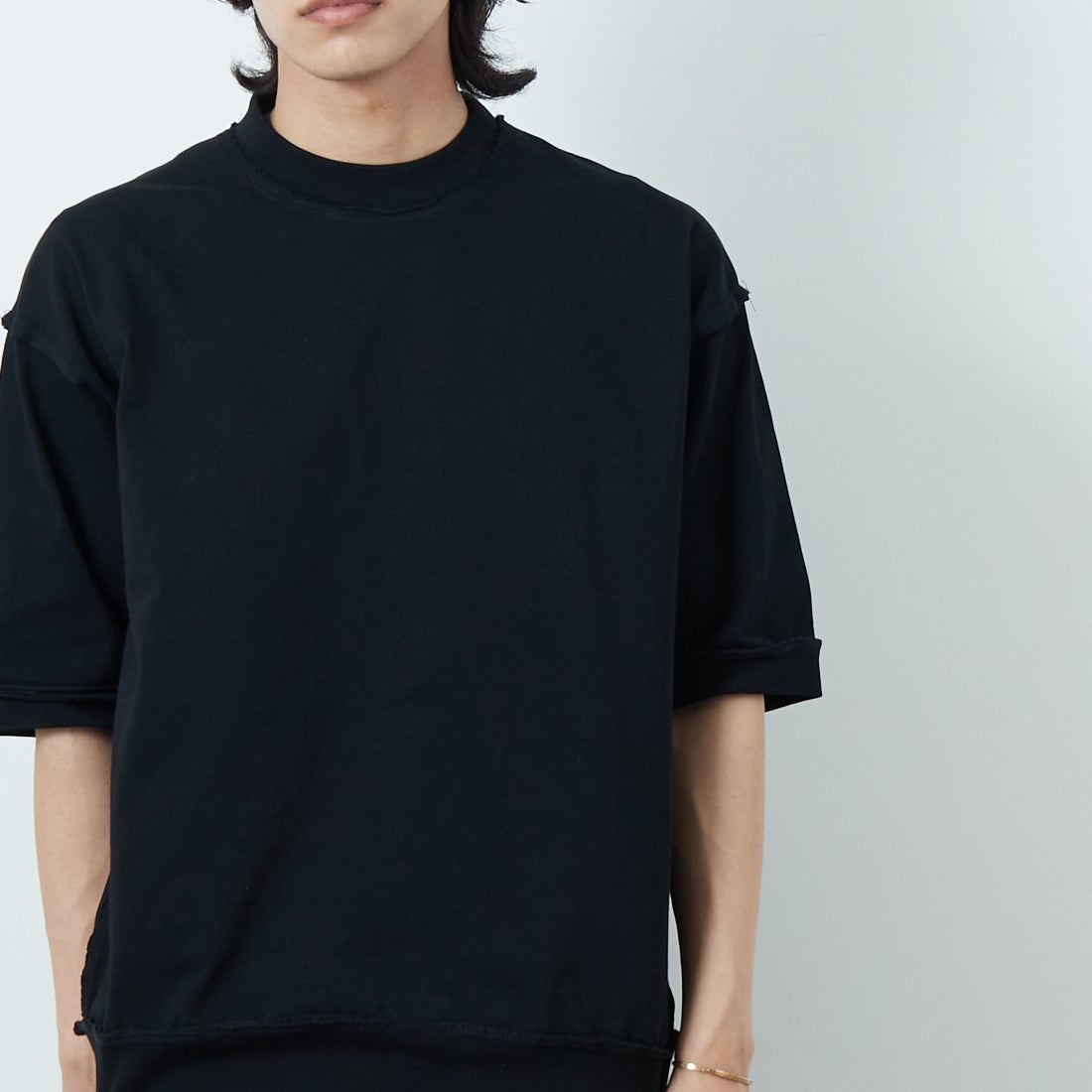 SLICK [スリック] ヘビーウェイトカットオフTシャツ [5230122] 700 BLACK &&モデル身長：179cm 着用サイズ：1&&