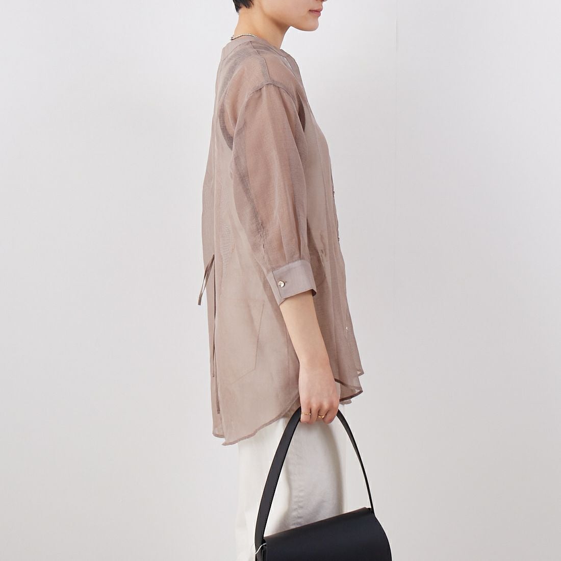 Jf Ready Made [ジェイエフレディメイド] シアーリネンライクブラウス [755111] 66 ﾓｶ &&モデル身長：160cm 着用サイズ：F&&